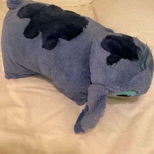 Stitch pillow pet